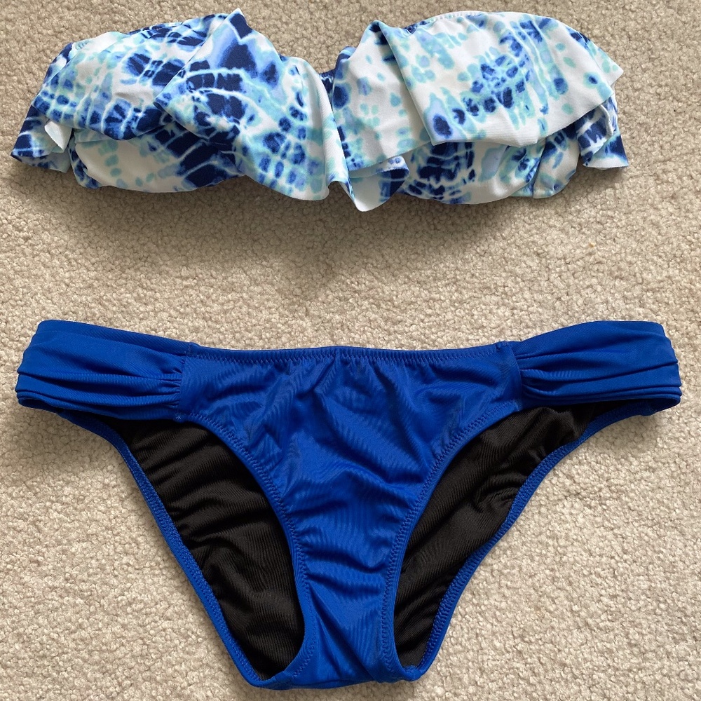 PINK Victoria Secret bikini